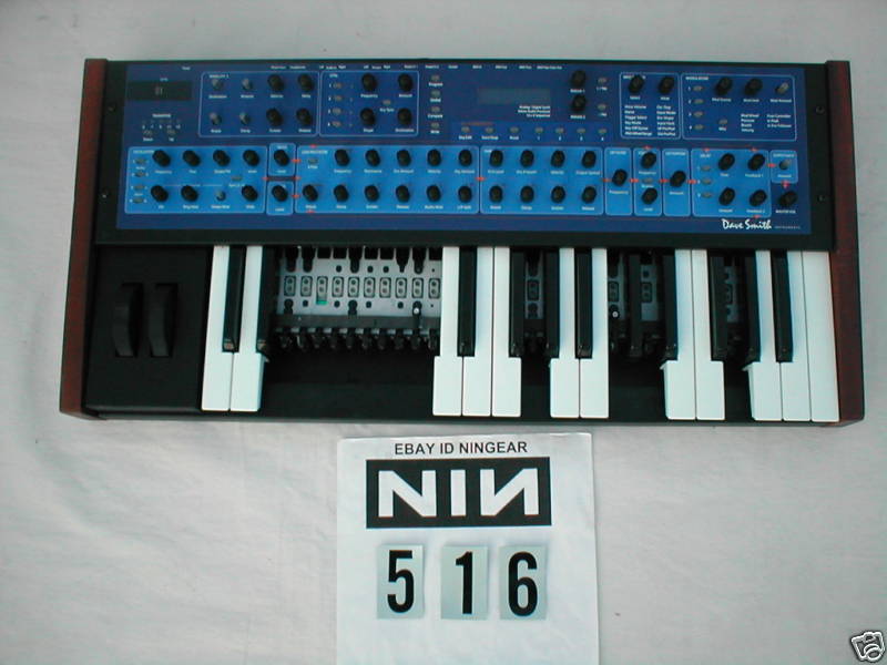 ebay listing labelled NIN 516 showing a broken synthesizer with multiple keys missing